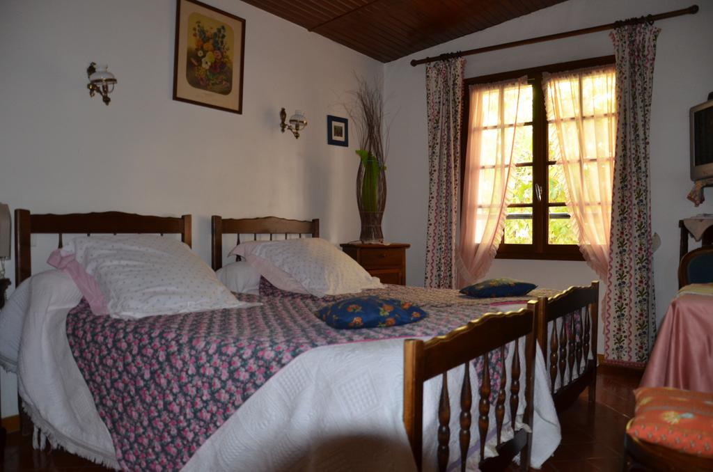Auberge Du Lac Bauduen Habitación foto